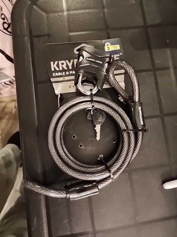 Kryptonite Level 3 6' x 12MM LED Lighted Security Key Cable & Padlock - Image 1 of 1