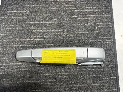 CHEVROLET TAHOE Door Handle, rear R. 08 09 10 11 1 - Image 1 of 2