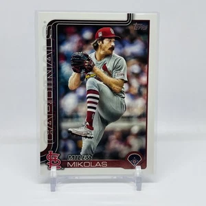 2025 Topps #137 Miles Mikolas - Picture 1 of 2
