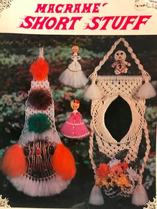 Macrame SHORT STUFF Plant Decorations Wall Hangers Pattern Design 1980 - Picture 1 of 6