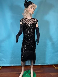 Lentejuela negra con flecos, vestido con aleta década de 1920 XL - Imagen 1 de 6