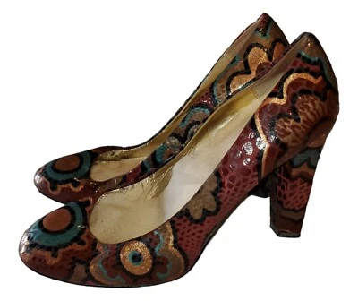 Women's Hale Bob Floral Print Heels. Size 9 1/2 - Image 1 of 4