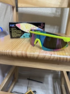 Pit Viper Skysurfer - The Italo Polarized - Neon Yellow - Picture 1 of 5