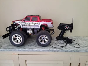 For Parts Only RC CAR Ford F150 XIN YU ARTS TOYS with Remote, Charger, Battery  - Picture 1 of 10