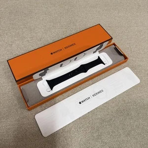 Apple Hermès Black Silicone Sports Band for Apple Watch 42mm to Ultra 49mm - Photo 1 sur 5