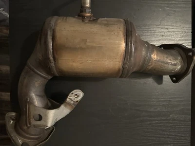 Audi Q7 3.0 2017-19 convertidor catalítico lado izquierdo tubo de escape chatarra OEM Foto 1 de 4