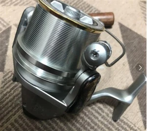 Shimano Super Aero TECHNIUM Spinning Reel Surf Fishing Silver Good - Picture 1 of 8