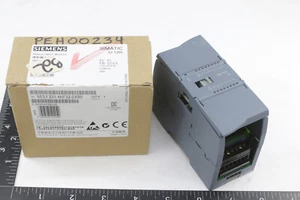 Siemens Analog Input Module SM1231 Simatic S7-1200 6ES7231-4HF32-0XB0 - USED - Picture 1 of 7