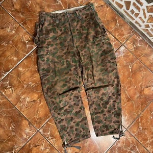 Vintage Austria 70s Pea Dot camo cargo trousers military pants for men's size 34 - Picture 1 of 9