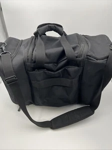 Swissgear 3106 Black Duffle Gym Bag 10 W 13 H 22 L Shoulder And Hand Carrying - Picture 1 of 21