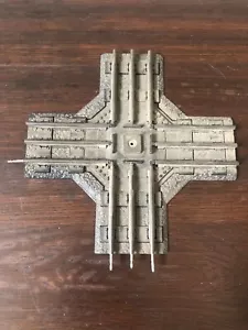 Vintage Marx 90 degree Crossing Cross-Over O Gauge Model Train Track - Picture 1 of 3