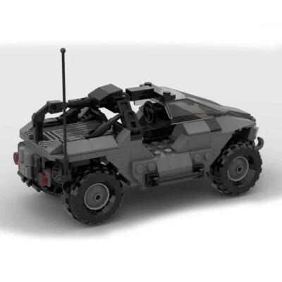 MOC: Futuristic Combat Military Light Utility Vehicle Model 266 Pieces - Image 1 of 4