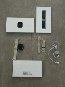 Apple Watch Ultra 2 49mm tytanowa obudowa z pętlą alpejską - niebieska, średnia - Zdjęcie 1 z 7