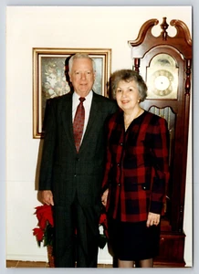 Älteres Paar Standuhr Foto Foto 80er Jahre Vintage Familie kariert - Bild 1 von 2