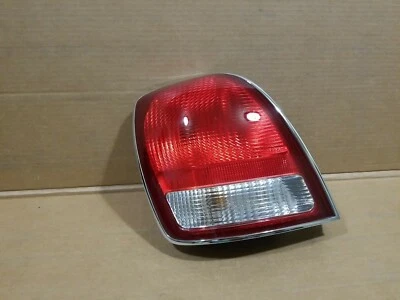 2001 - 2003 HYUNDAI XG300 球杆侧四分之一面板安装尾灯 9240139050 — 第 1/4 张图片