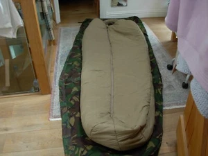 SNUGPAK Antartica sleeping bag with stuff sack, MAX -50C ,very good condition. - Picture 1 of 7