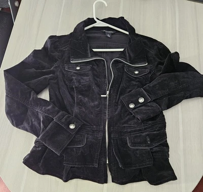 White House Black Market Cropped, Fitted, Courdoroy Jacket, Size 6 - Image 1 of 3