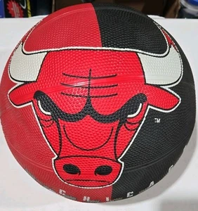 RARE Vintage Spalding Chicago Bulls Official Size 7 NBA Basketball Ball 1990s - Picture 1 of 5