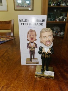 Million Dollar Man Ted Dibiase Wrestling WWF Bobblehead Chinooks - Picture 1 of 7