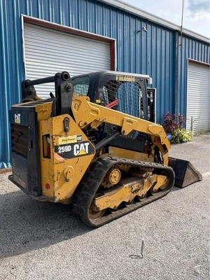 2015 Caterpillar 259D Open Cab Compact Track Skid Steer Loader w/ Bucket 74HP - Image 1 of 4