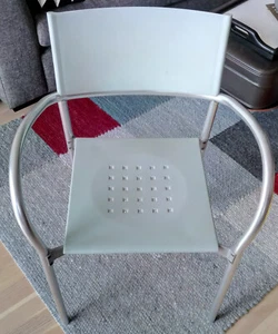 Segis BREEZE Stapelstuhl Designerstuhl mint gebraucht sehr guter Zustand - Bild 1 von 2