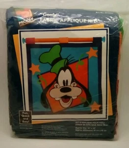 Felt fabric Goofy Applique kit # DF3004 wall flag HANGING 18 x 18 Disney DIY - Picture 1 of 9