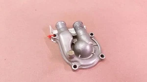 98-02 Polaris Scrambler 500 Engine Water Pump Case Cover - Imagen 1 de 2