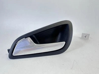 Manija de puerta interior trasera izquierda Ford Focus 2012-2018 negra OEM Foto 1 de 4
