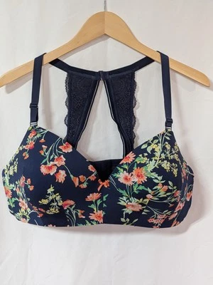 Sujetador Camiseta Cacique Plus Para Mujer Azul Marino Floral SWF Ligeramente Forrado Encaje Espalda 44D ¡EXCELENTE ESTADO USADO! Foto 1 de 4