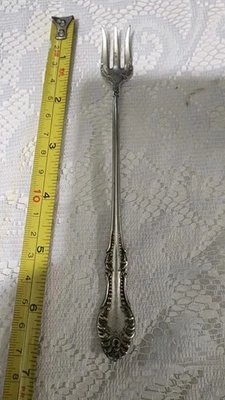 👍1881 ROGERS ANTIGUO c1898! Tenedor de cócteles y mariscos plateado Carlton 🍢🦞 Foto 1 de 4