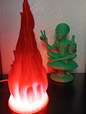 Alien Taking A Break Foto 1 de 4