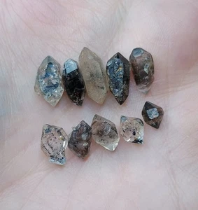 10 Rare Mini Tibetan Quartz Pieces Natural Unpolished Crystal Gemstone Points - Picture 1 of 3