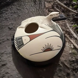 Mata Ortiz Pottery Seed Pot Jar Lizard Iguana Martha M. De Quezada Mexican Art - Picture 1 of 8