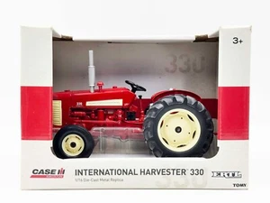 1/16 International Harvester 330 Tractor - Picture 1 of 3