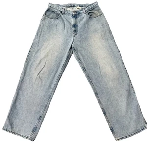 Vintage Levi’s Dry Goods Jeans • W34 L30 • Light Wash • 1990s Made in Guatemala - Picture 1 of 14