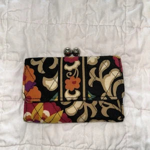 VERA BRADLEY Small Kisslock Wallet Suzani Kiss Lock - Picture 1 of 5
