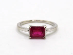 SIMPLY ELEGANT LADIES 14k WHITE GOLD RING w LAB CREATED RECTANGLE RUBY - SIZE 6* - Picture 1 of 15