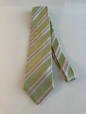 Corbata de seda Charles Tyrwhitt. "Rosa con rayas blancas 60"" x 3,75""" Foto 1 de 4