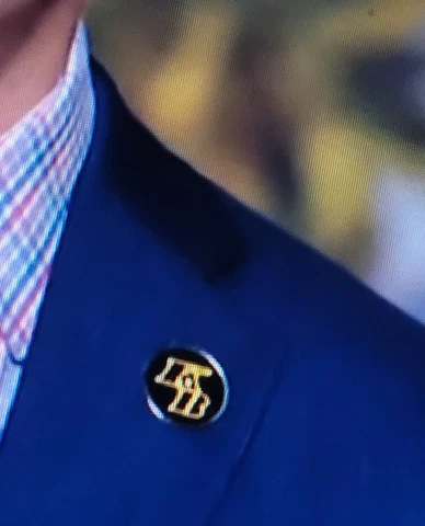 KOBE BRYANT KB LAPEL JERSEY SHOES PIN  1.25" Metal Glitter GOLD MAMBA FOREVER Cover