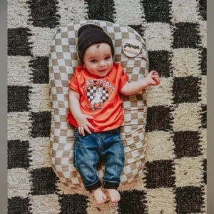 Old Navy Baby Denim Boyfriend Jeans Size 6-12 Months - Picture 1 of 8