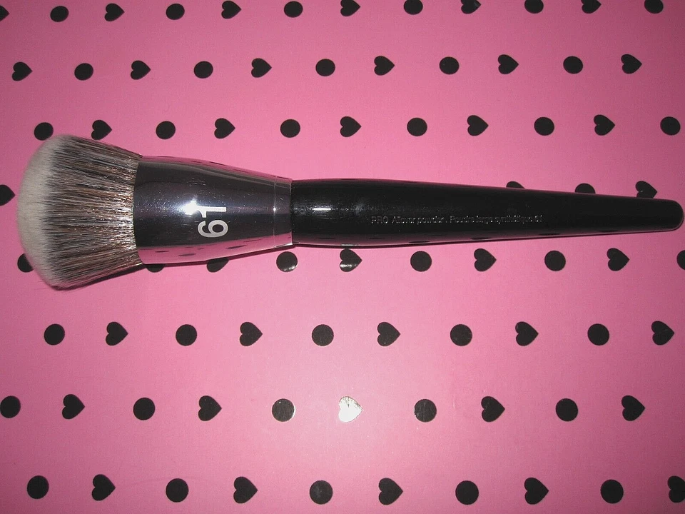 Щетка для пудры Sephora PRO Collection PRO Allover 61 - Изображение 1 из 2