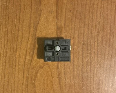 OEM Genuine GE Range Surface Element Control Switch, Part #WB24X25013 - Image 1 of 3