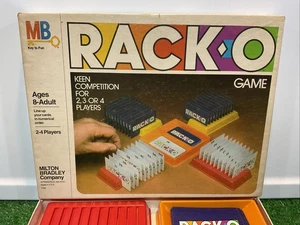 Juego Rack-O 1978 Milton Bradley 100% Completo Caja Original Juego de Cartas con 60 Cartas - Imagen 1 de 11