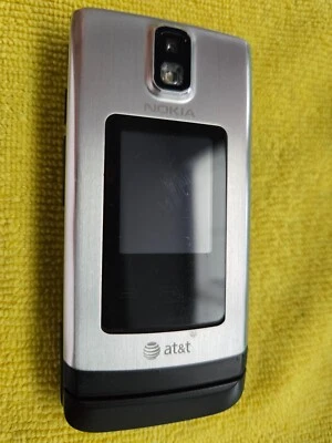 Scarce AT&T Nokia 6650 Flip Phone, Silver.  Nice condition - Image 1 of 4