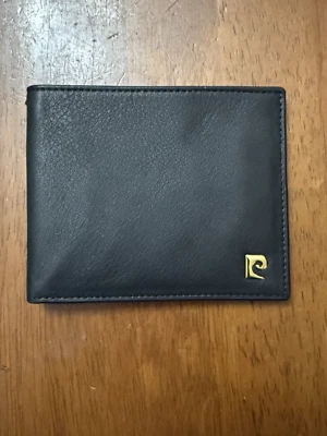 Pierre Cardin Men's Bifold Black Leather Wallet NEW - Image 1 of 4