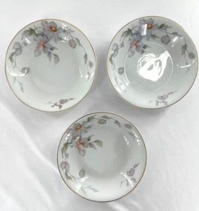 Set of 3 TK Thun Czech Republic Porcelain Dessert/Soup Bowls w/ Gold Trim - Picture 1 of 9