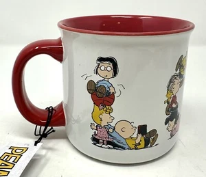 Tazza Peanuts Charlie Brown, Snoopy & Friends LOVE San Valentino 20 oz nuova - Foto 1 di 6