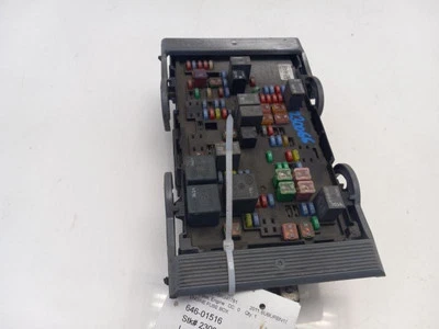 Fuse Box Engine 10-14 Cadillac Escalade 22798217 - Imagem 1 de 4