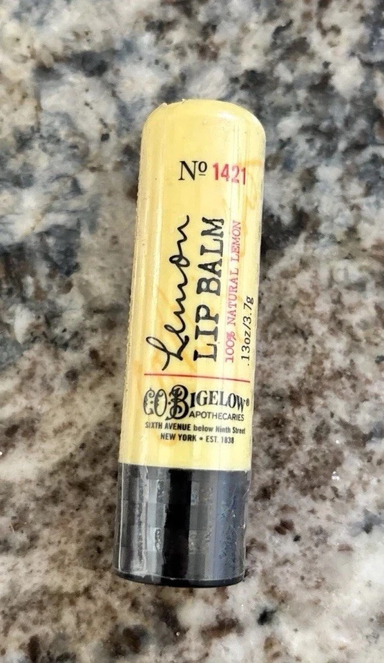 Bath & Body Works/C.O.Bigelow~*LEMON Lip Balm #1421* NEW/Factory Sealed - Image 1 of 1