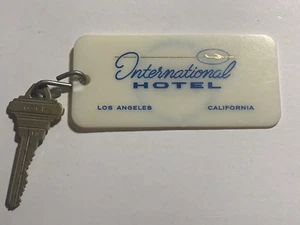 International Hotel Motel Room Key Fob & Key Los Angeles California #651 - Bild 1 von 2